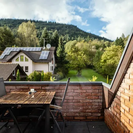 Pine Cone Loft On Baden-baden's Panorama Trail Apartman *