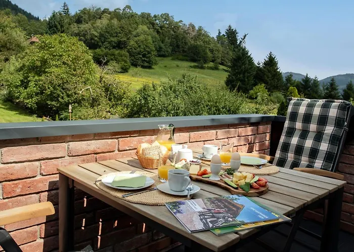 Pine Cone Loft On Baden-baden's Panorama Trail Apartament *